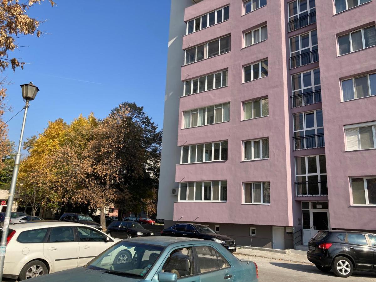 Apartamenti Uut Apartment Plovdiv Exterior foto